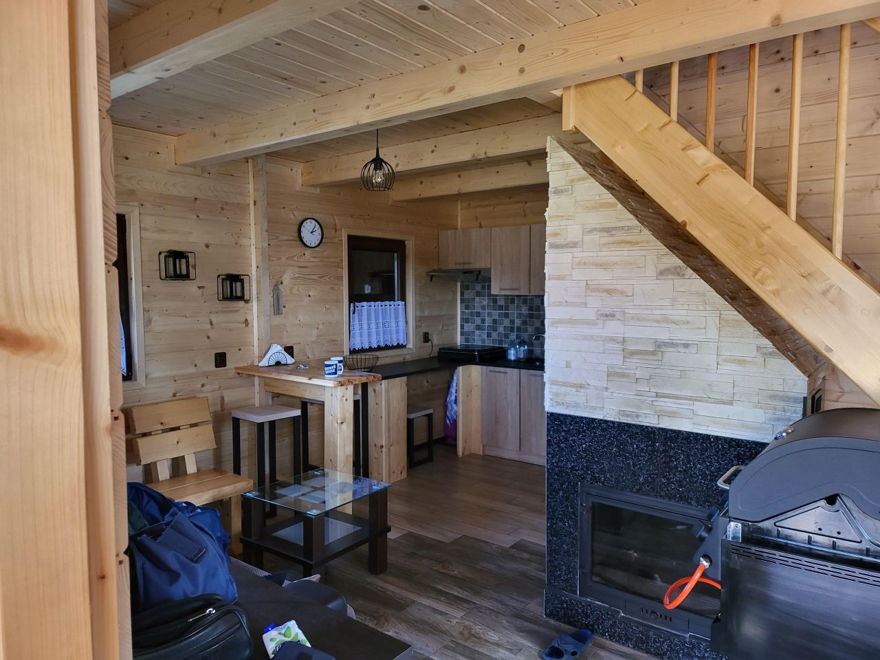 dom wolnostojący, 2 pokoje Gdów Ulice, ul. Stadnicka. Zdjęcie 15