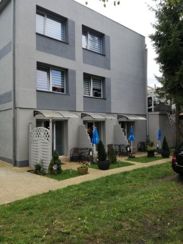 dom wolnostojący, 15 pokoi Grzybowo, ul. Jałowcowa. Zdjęcie 1