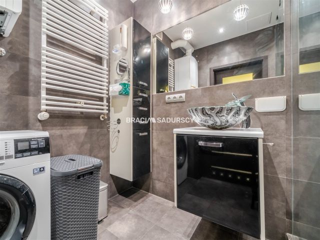 Mieszkanie 3-pokojowe Kraków Dębniki, ul. Mieczykowa. Zdjęcie 14