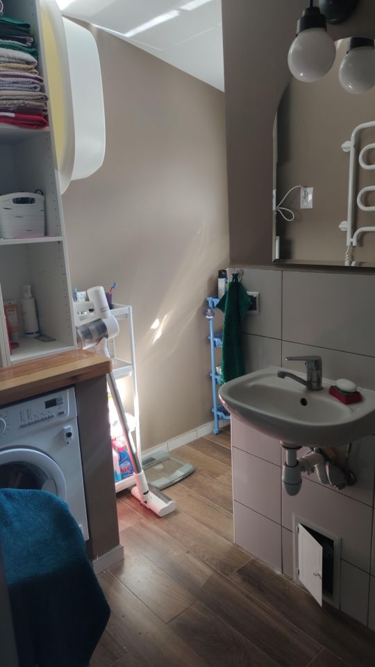 dom wolnostojący, 3 pokoje Jora Wielka. Zdjęcie 6