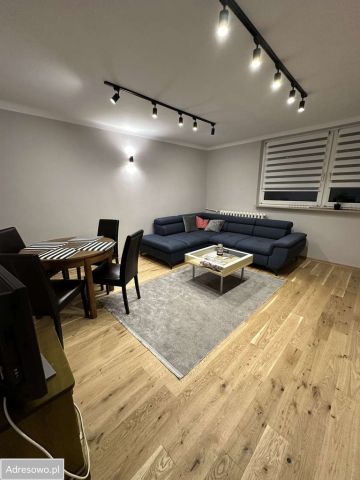 Mieszkanie 3-pokojowe Sosnowiec Centrum, ul. kard. Stefana Wyszyńskiego. Zdjęcie 1