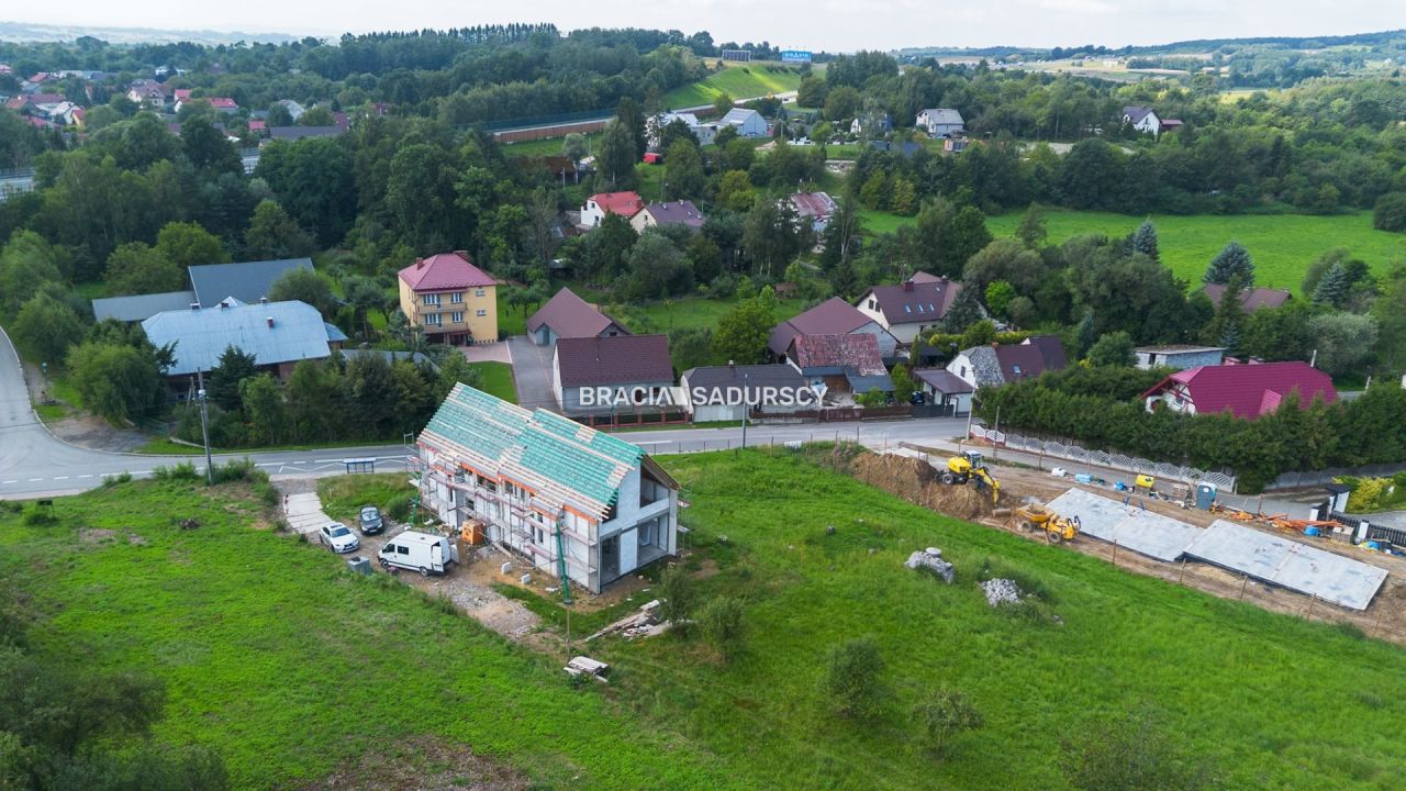 dom wolnostojący, 4 pokoje Morawica. Zdjęcie 4