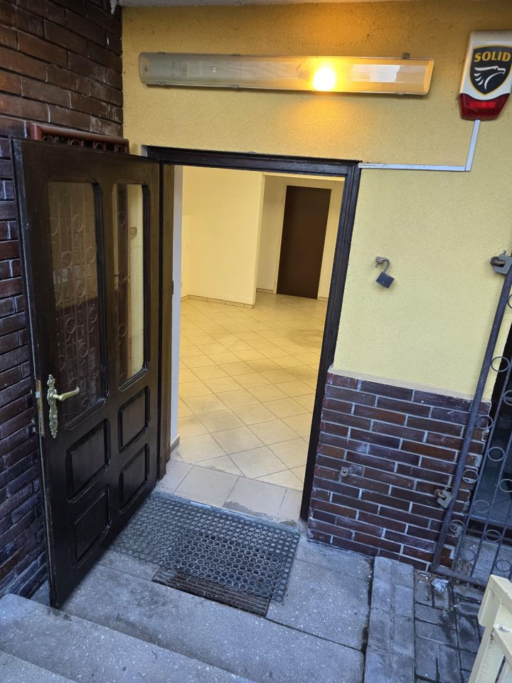 Lokal Częstochowa Północ, al. Aleja Wyzwolenia. Zdjęcie 3