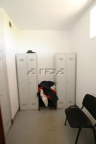 Hala/magazyn Wrocław Fabryczna. Zdjęcie 10