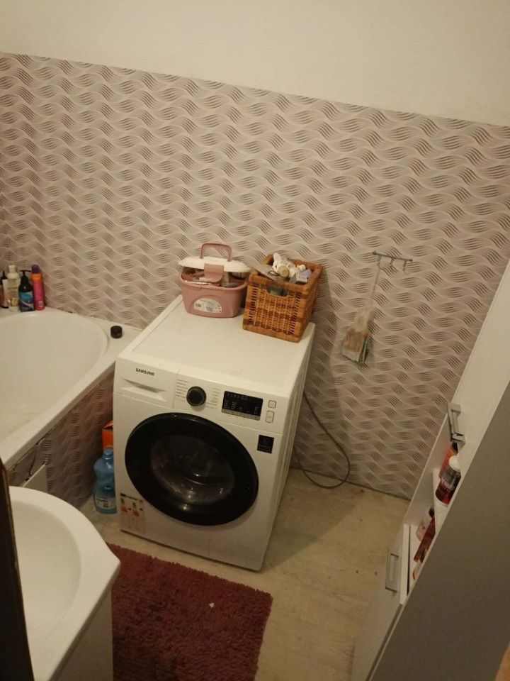 Mieszkanie 3-pokojowe Witkowice. Zdjęcie 5