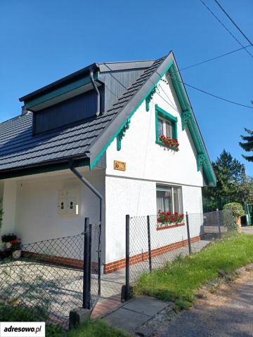 dom wolnostojący, 4 pokoje Janówek. Zdjęcie 1