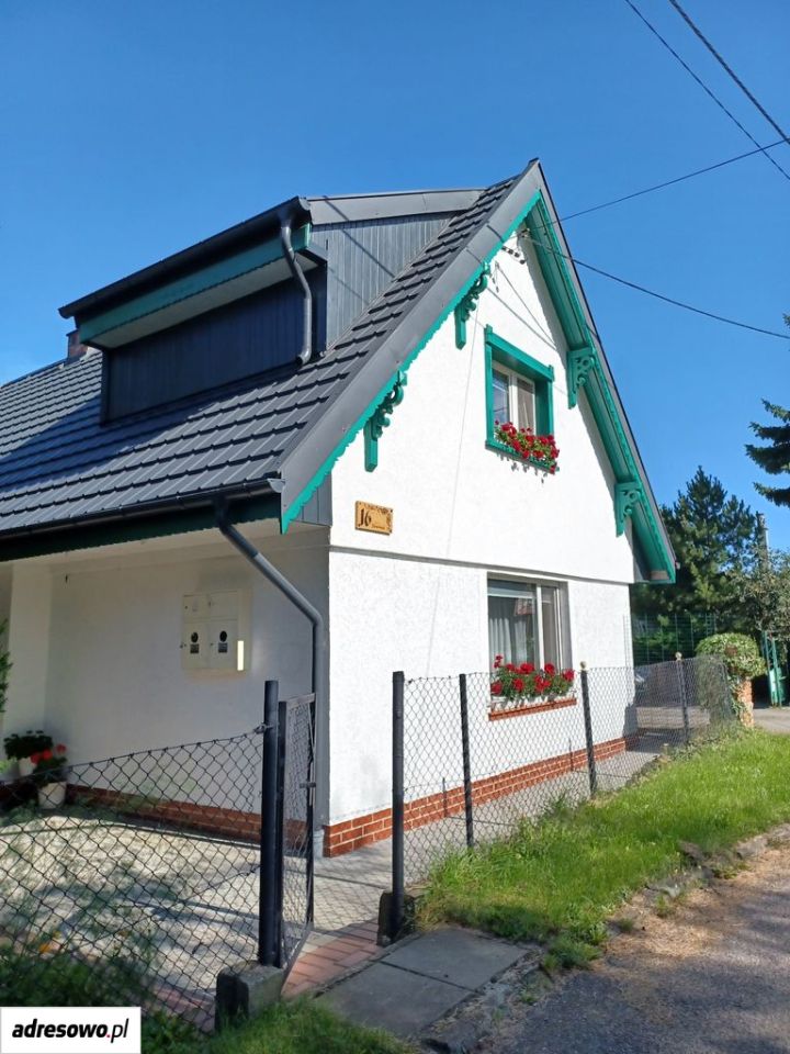 dom wolnostojący, 4 pokoje Janówek. Zdjęcie 1