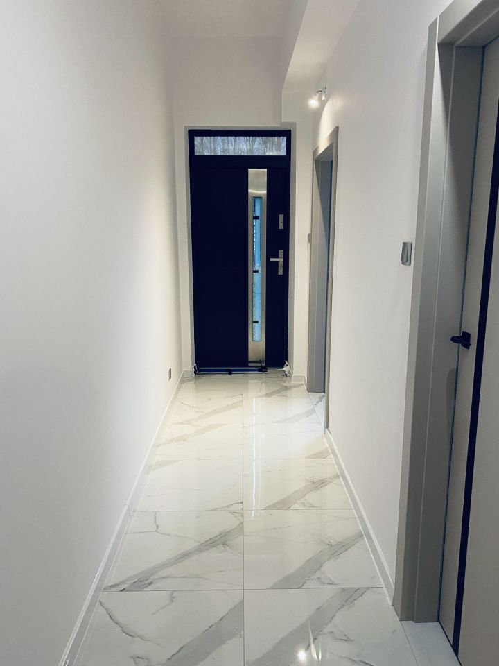 Mieszkanie 7-pokojowe Dąbrowa Rzeczycka. Zdjęcie 28