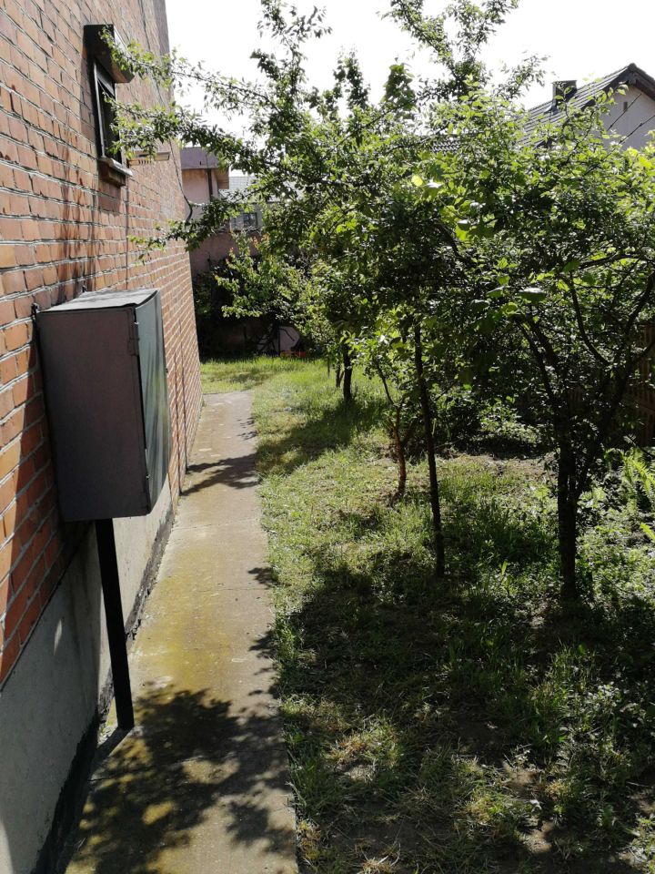 bliźniak, 9 pokoi Kalisz Chmielnik, ul. Artylerzystów. Zdjęcie 8