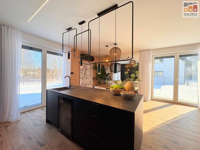 dom wolnostojący, 5 pokoi Głogów Małopolski. Zdjęcie 9