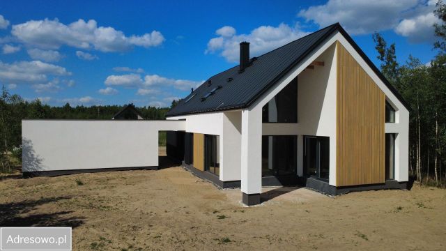dom wolnostojący, 5 pokoi Kuriany. Zdjęcie 1