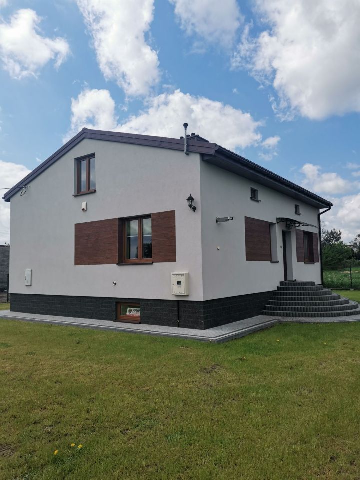 dom wolnostojący Kietlin, ul. Radomszczańska. Zdjęcie 2