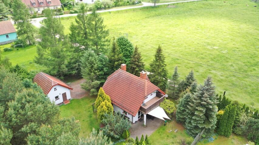 dom wolnostojący, 3 pokoje Jagodne Wielkie. Zdjęcie 1