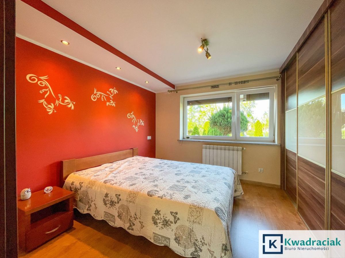 dom wolnostojący, 5 pokoi Besko, ul. Wiejska. Zdjęcie 11