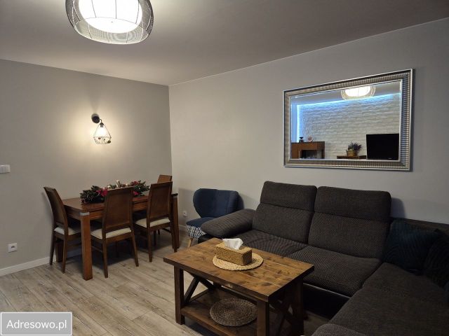 Mieszkanie 4-pokojowe Warszawa Bemowo, ul. Juliusza Kaden-Bandrowskiego. Zdjęcie 1