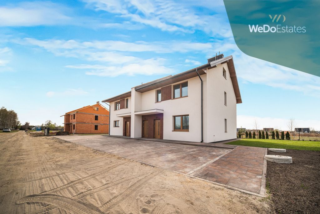 Mieszkanie 4-pokojowe Ostrówek, ul. Miła. Zdjęcie 4