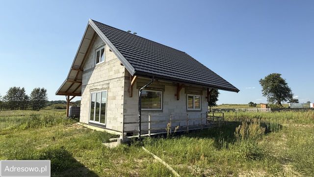 dom wolnostojący, 4 pokoje Kamień. Zdjęcie 1