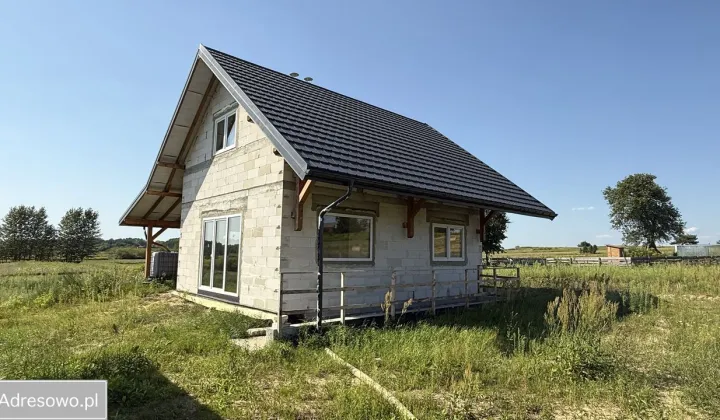 dom wolnostojący, 4 pokoje Kamień