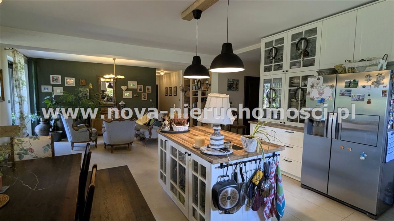 dom wolnostojący, 7 pokoi Zwonowice, ul. Stodolska. Zdjęcie 2