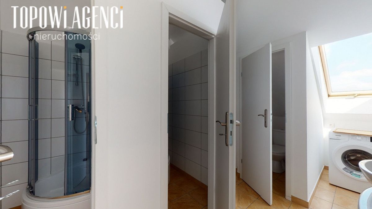 Lokal Stryków, pl. Waleriana Łukasińskiego. Zdjęcie 12