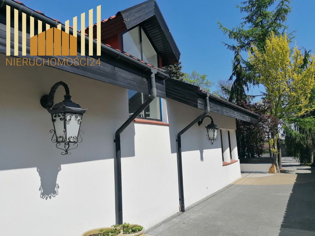 dom wolnostojący, 4 pokoje Serock. Zdjęcie 2