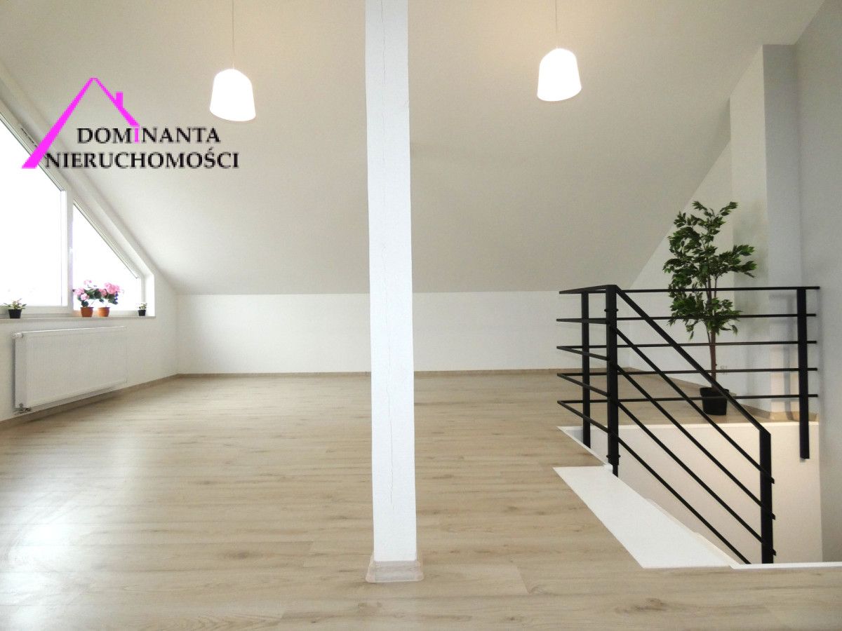 bliźniak, 4 pokoje Pogórze, ul. ks. Jana Twardowskiego. Zdjęcie 17