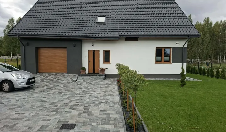 dom wolnostojący, 7 pokoi Szczekarków, Szczekarków