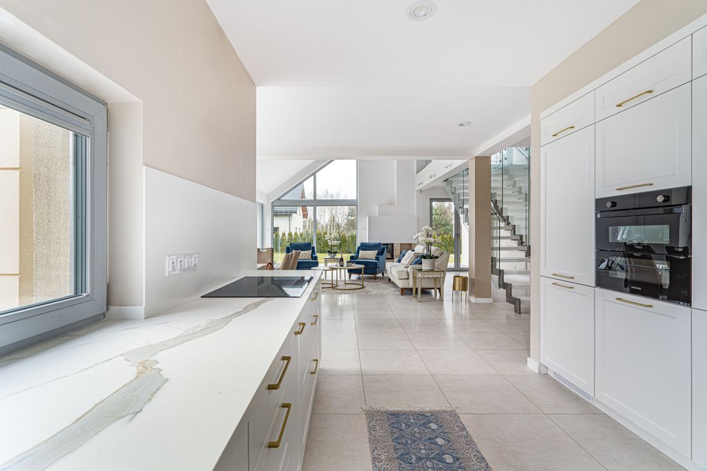 dom wolnostojący, 5 pokoi Rosanów. Zdjęcie 5