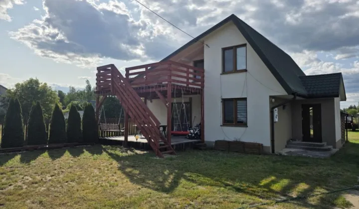 dom wolnostojący Zakrzew