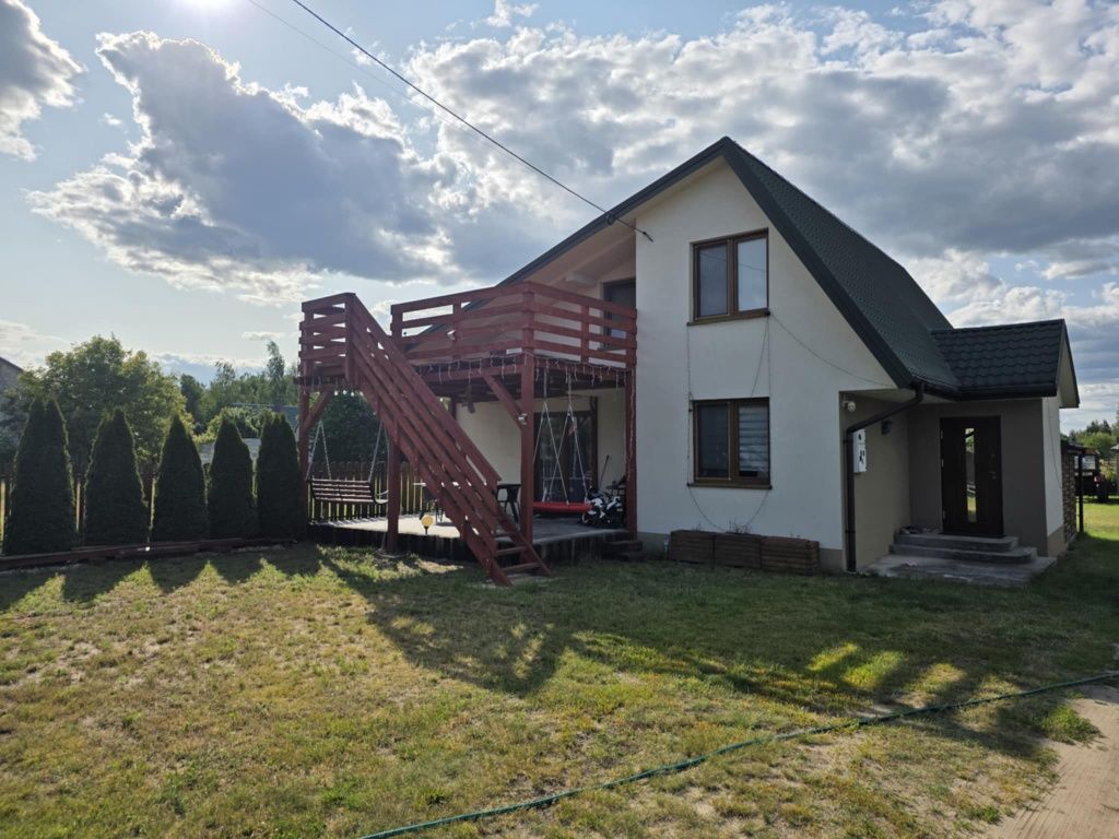 dom wolnostojący Zakrzew