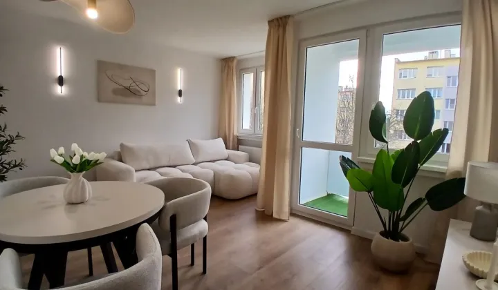 Mieszkanie 4-pokojowe Świdnica, ul. Mieczysława Kozara Słobódzkiego