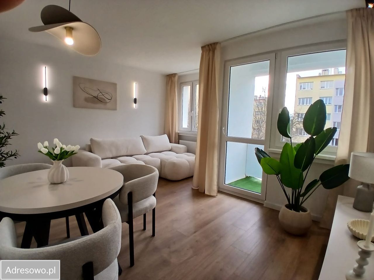 Mieszkanie 4-pokojowe Świdnica, ul. Mieczysława Kozara Słobódzkiego. Zdjęcie 1