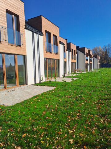 Mieszkanie 5-pokojowe Gorlice, ul. Stróżowska. Zdjęcie 1