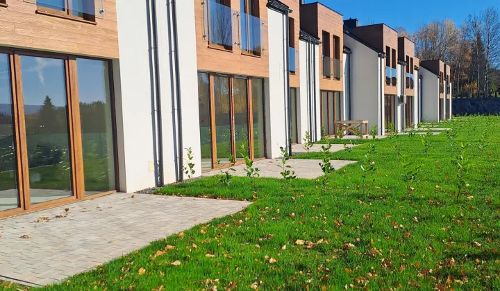 Mieszkanie 5-pokojowe Stróżówka