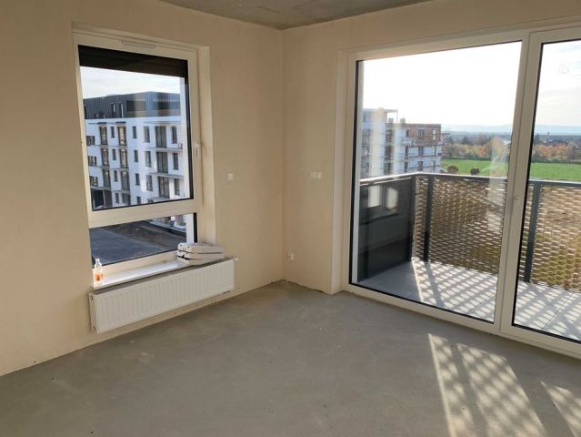 Mieszkanie 4-pokojowe Nysa, ul. Elizy Orzeszkowej. Zdjęcie 1