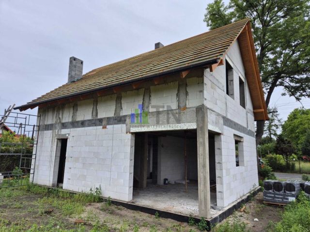 dom wolnostojący, 4 pokoje Czernica. Zdjęcie 3