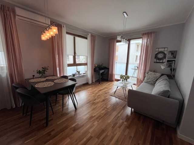 Mieszkanie 2-pokojowe Warszawa Wilanów, ul. Oś Królewska. Zdjęcie 1