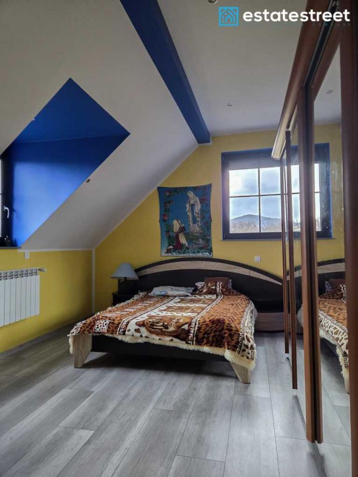 dom wolnostojący, 5 pokoi Bereżnica Wyżna. Zdjęcie 16