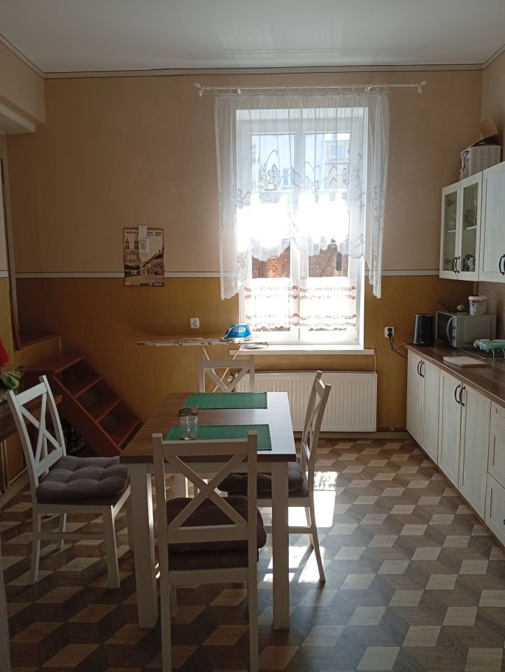 Mieszkanie 4-pokojowe Gniezno Centrum, ul. Henryka Sienkiewicza. Zdjęcie 9