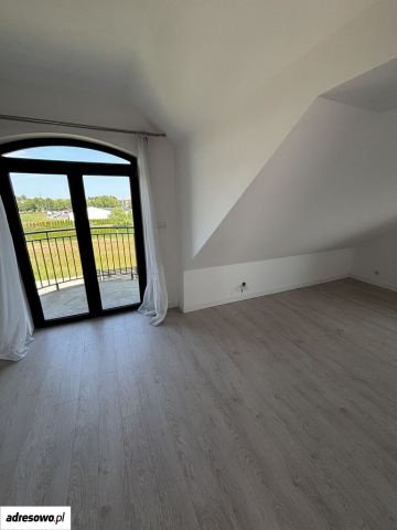 dom wolnostojący, 6 pokoi Gościno, ul. Różana. Zdjęcie 12
