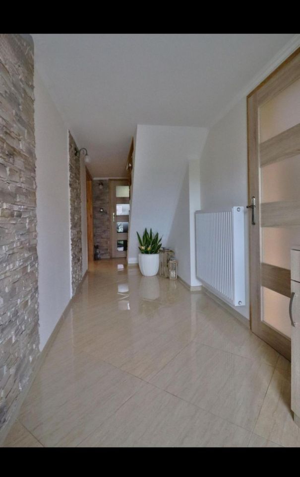 dom wolnostojący, 7 pokoi Chronów. Zdjęcie 17