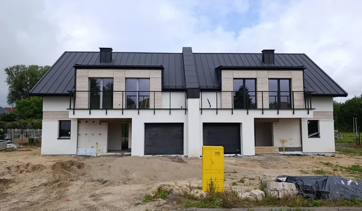bliźniak, 4 pokoje Piaseczna Górka, ul. Sportowa