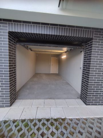 Garaż/miejsce parkingowe Kołobrzeg Śródmieście, ul. Bałtycka. Zdjęcie 1