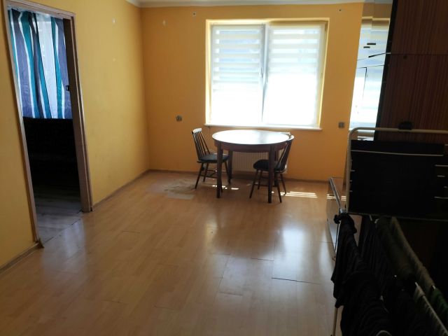 Mieszkanie 3-pokojowe Wołów. Zdjęcie 1