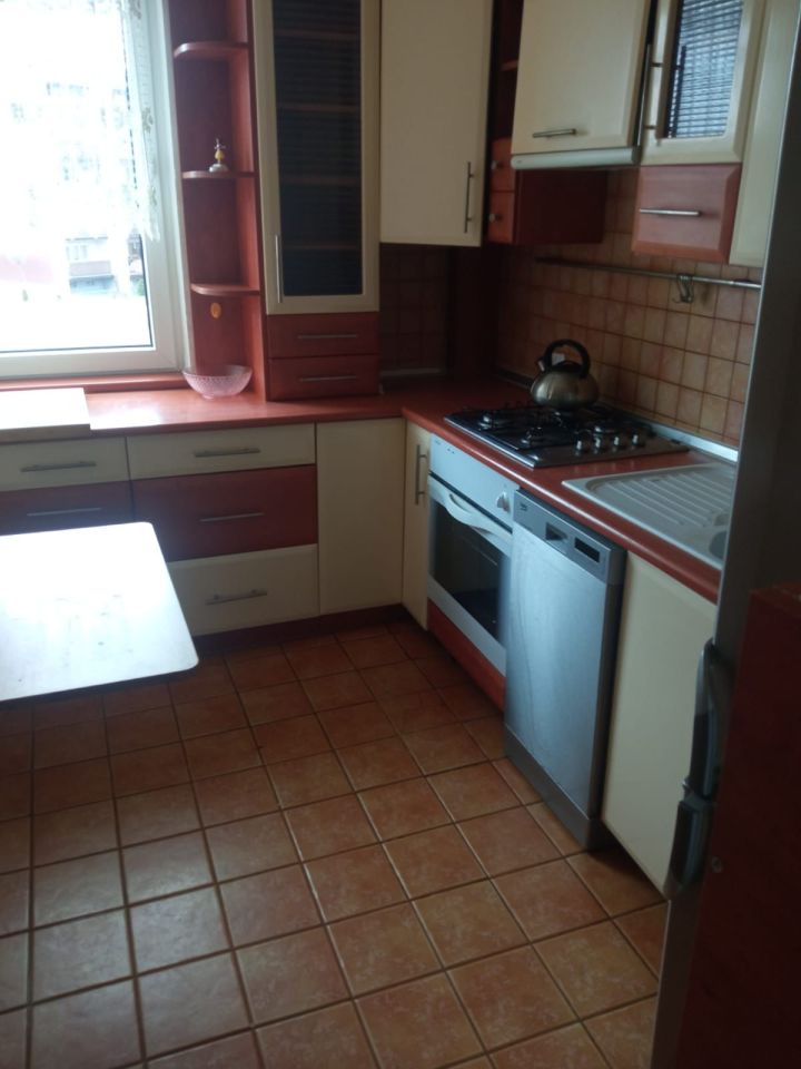 Mieszkanie 3-pokojowe Bełchatów Przytorze, ul. Ignacego Jana Paderewskiego. Zdjęcie 3