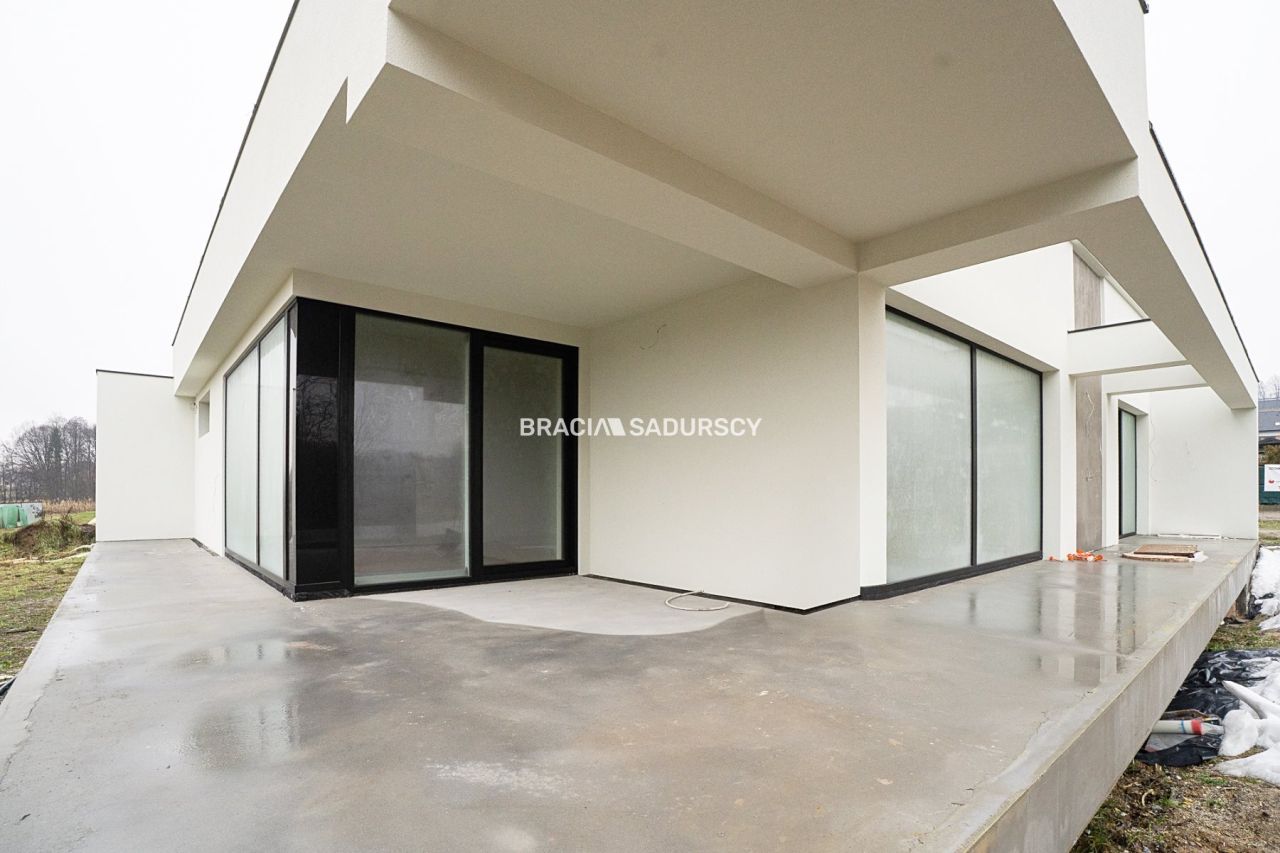 dom wolnostojący, 5 pokoi Zawada. Zdjęcie 4