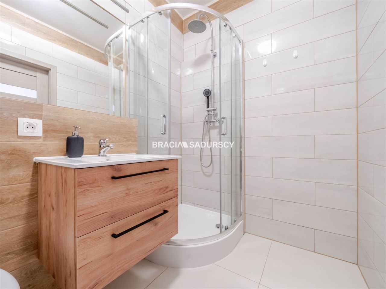 Mieszkanie 2-pokojowe Kraków Czyżyny, ul. Bolesława Orlińskiego. Zdjęcie 20