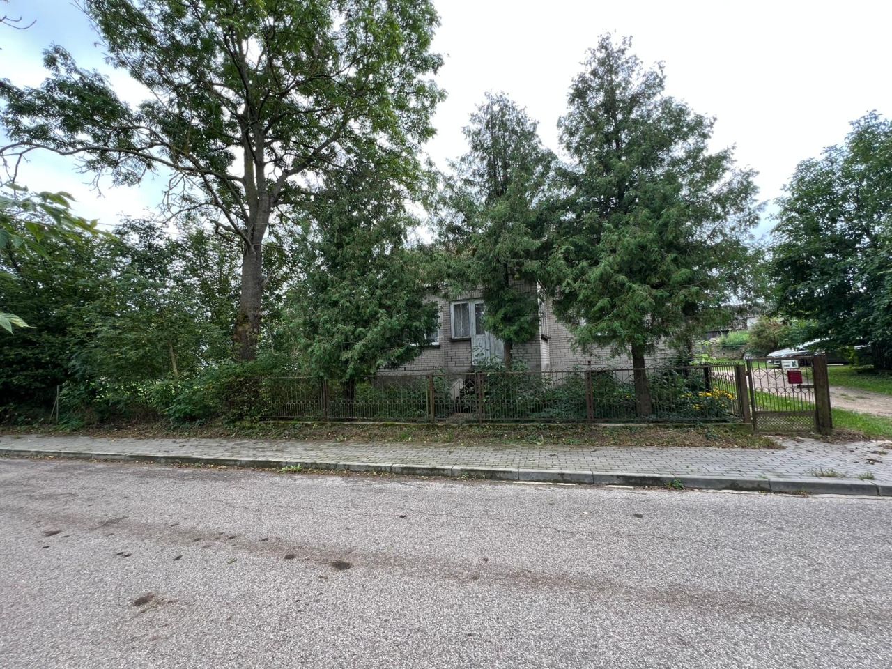 dom wolnostojący, 4 pokoje Krzecze. Zdjęcie 4