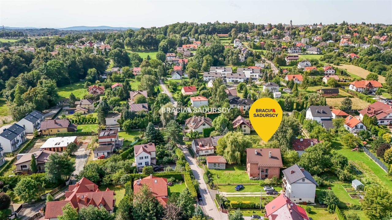 dom wolnostojący, 8 pokoi Libertów, ul. św. Floriana. Zdjęcie 25