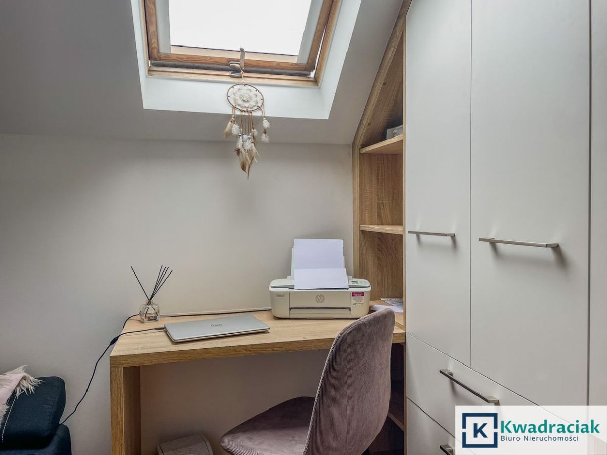 dom wolnostojący, 5 pokoi Bieździadka. Zdjęcie 18